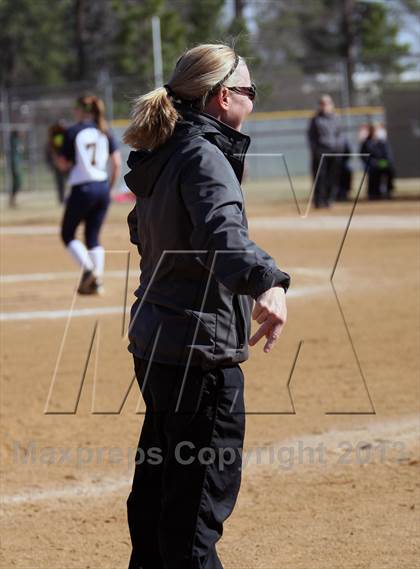 Thumbnail 1 in Mt. Vernon vs Pine Tree photogallery.