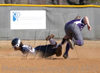 Thumbnail 1 in Mt. Vernon vs Pine Tree photogallery.