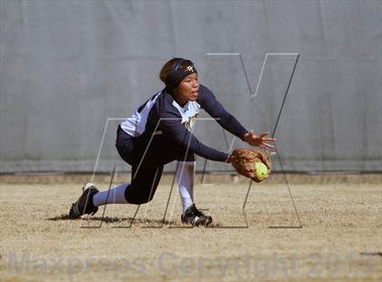 Thumbnail 2 in Mt. Vernon vs Pine Tree photogallery.