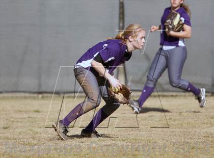 Thumbnail 1 in Mt. Vernon vs Pine Tree photogallery.