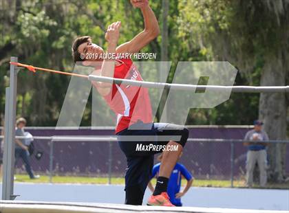 Thumbnail 1 in Hernando Kiwanis Track and Field Invitational photogallery.