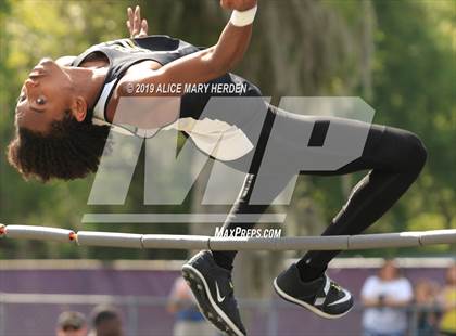 Thumbnail 1 in Hernando Kiwanis Track and Field Invitational photogallery.