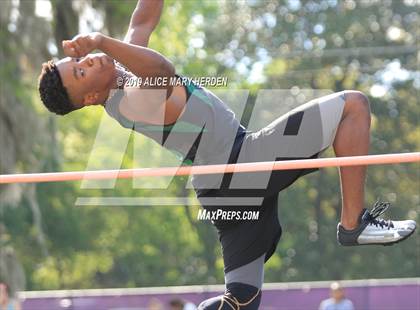 Thumbnail 2 in Hernando Kiwanis Track and Field Invitational photogallery.