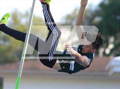 Thumbnail 3 in Hernando Kiwanis Track and Field Invitational photogallery.