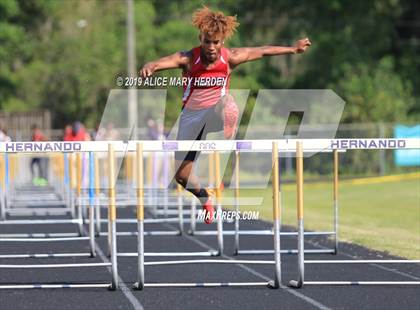 Thumbnail 1 in Hernando Kiwanis Track and Field Invitational photogallery.