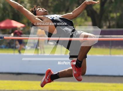 Thumbnail 3 in Hernando Kiwanis Track and Field Invitational photogallery.