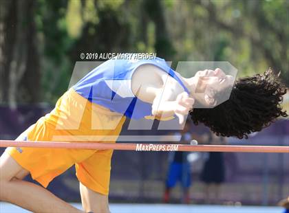 Thumbnail 2 in Hernando Kiwanis Track and Field Invitational photogallery.