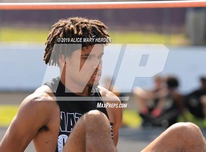 Thumbnail 1 in Hernando Kiwanis Track and Field Invitational photogallery.