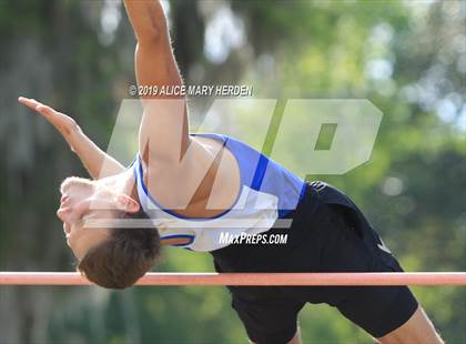 Thumbnail 3 in Hernando Kiwanis Track and Field Invitational photogallery.