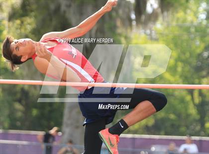 Thumbnail 3 in Hernando Kiwanis Track and Field Invitational photogallery.