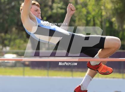 Thumbnail 2 in Hernando Kiwanis Track and Field Invitational photogallery.