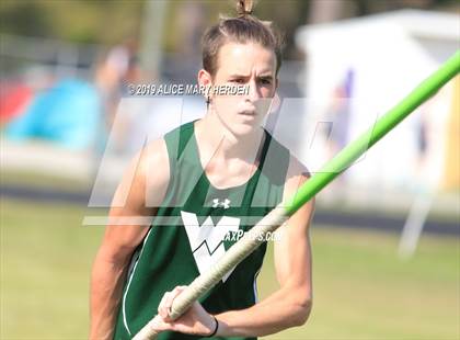 Thumbnail 3 in Hernando Kiwanis Track and Field Invitational photogallery.