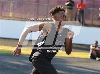 Thumbnail 3 in Hernando Kiwanis Track and Field Invitational photogallery.
