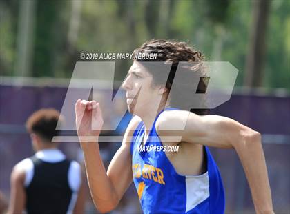 Thumbnail 2 in Hernando Kiwanis Track and Field Invitational photogallery.