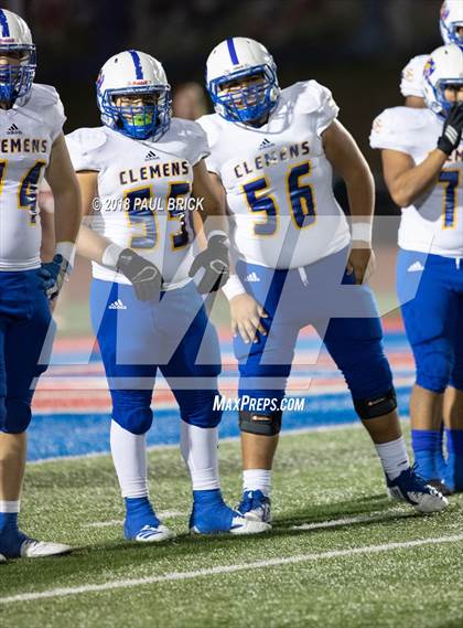 Thumbnail 1 in Westlake vs Schertz Clemens (UIL 6A D2 Region IV Bi-District Playoff) photogallery.