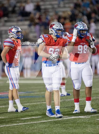 Thumbnail 2 in Westlake vs Schertz Clemens (UIL 6A D2 Region IV Bi-District Playoff) photogallery.