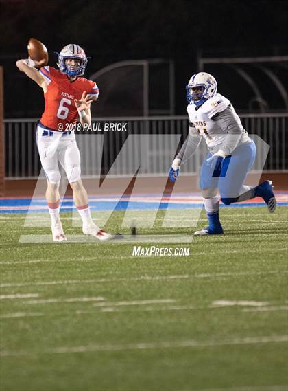 Thumbnail 3 in Westlake vs Schertz Clemens (UIL 6A D2 Region IV Bi-District Playoff) photogallery.
