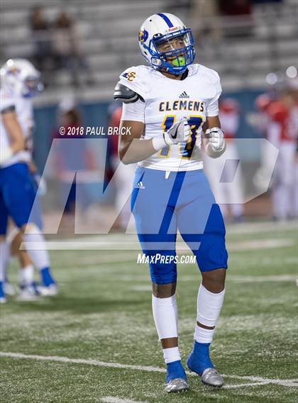 Thumbnail 1 in Westlake vs Schertz Clemens (UIL 6A D2 Region IV Bi-District Playoff) photogallery.