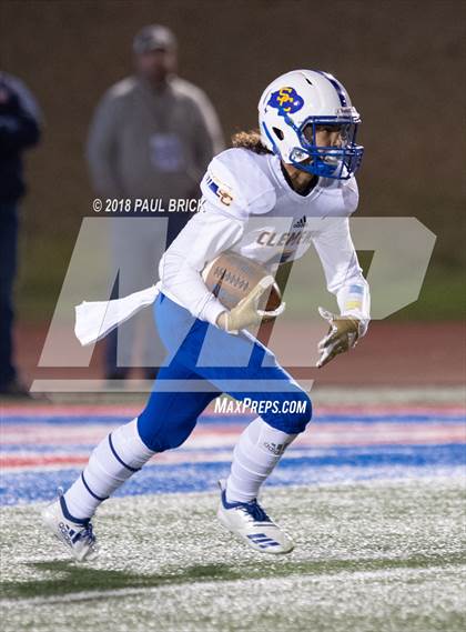 Thumbnail 1 in Westlake vs Schertz Clemens (UIL 6A D2 Region IV Bi-District Playoff) photogallery.