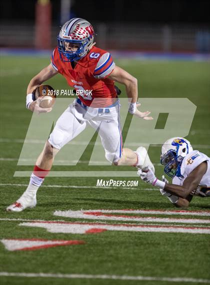 Thumbnail 2 in Westlake vs Schertz Clemens (UIL 6A D2 Region IV Bi-District Playoff) photogallery.