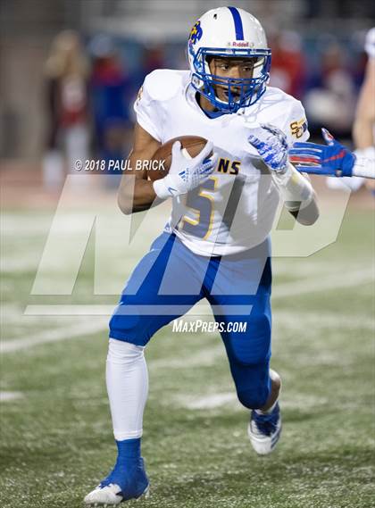 Thumbnail 2 in Westlake vs Schertz Clemens (UIL 6A D2 Region IV Bi-District Playoff) photogallery.