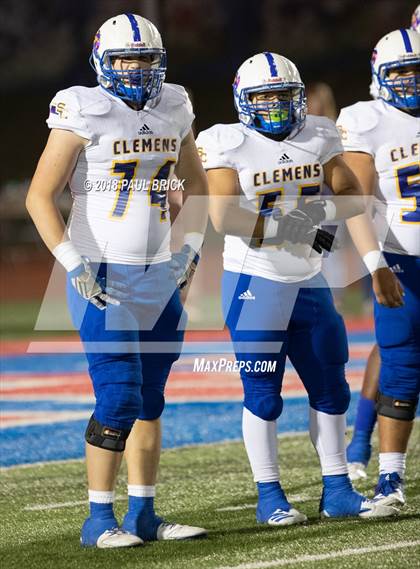 Thumbnail 3 in Westlake vs Schertz Clemens (UIL 6A D2 Region IV Bi-District Playoff) photogallery.