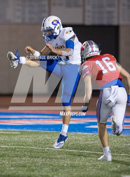 Thumbnail 3 in Westlake vs Schertz Clemens (UIL 6A D2 Region IV Bi-District Playoff) photogallery.