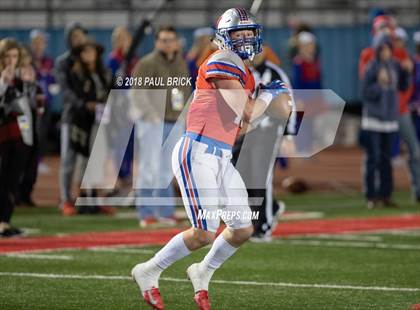 Thumbnail 2 in Westlake vs Schertz Clemens (UIL 6A D2 Region IV Bi-District Playoff) photogallery.