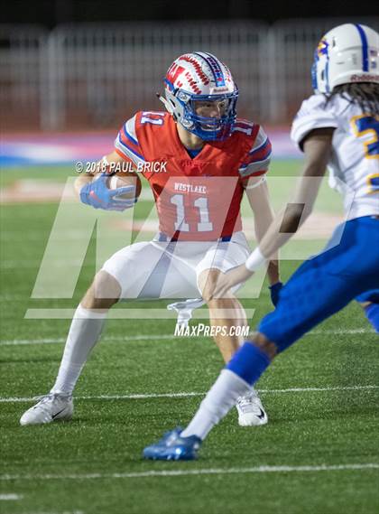 Thumbnail 2 in Westlake vs Schertz Clemens (UIL 6A D2 Region IV Bi-District Playoff) photogallery.