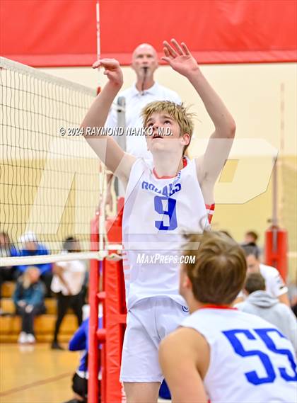 Thumbnail 2 in Southport vs. Roncalli photogallery.