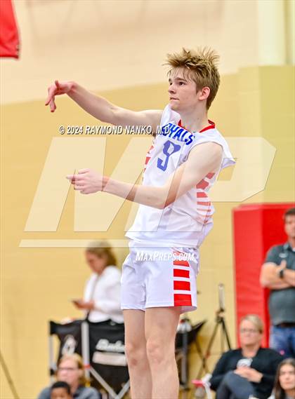 Thumbnail 3 in Southport vs. Roncalli photogallery.