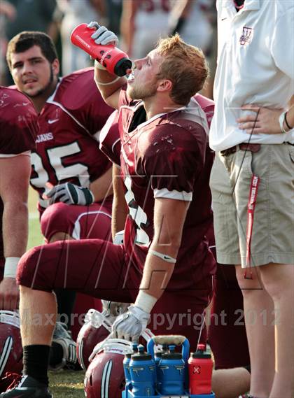 Thumbnail 1 in Harlan County @ Morristown-Hamblen West photogallery.