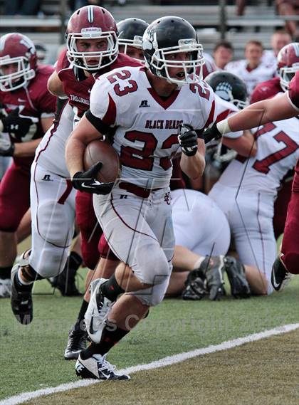 Thumbnail 3 in Harlan County @ Morristown-Hamblen West photogallery.