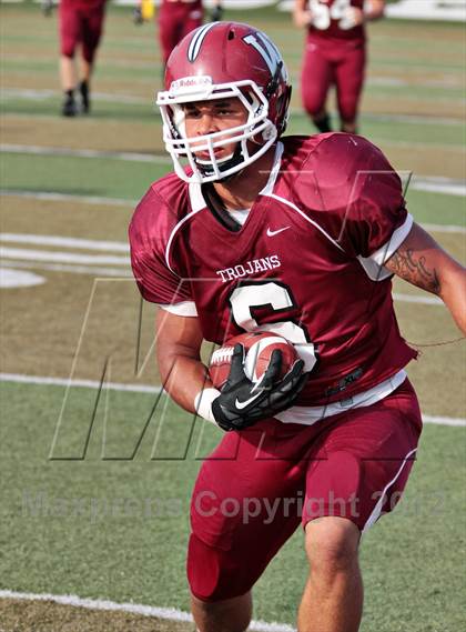 Thumbnail 2 in Harlan County @ Morristown-Hamblen West photogallery.