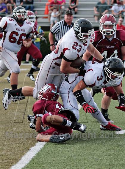 Thumbnail 3 in Harlan County @ Morristown-Hamblen West photogallery.