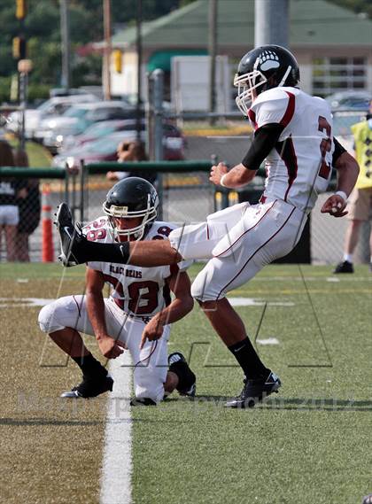 Thumbnail 1 in Harlan County @ Morristown-Hamblen West photogallery.