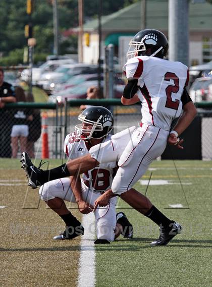 Thumbnail 2 in Harlan County @ Morristown-Hamblen West photogallery.