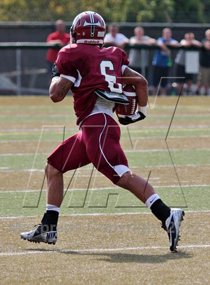 Thumbnail 3 in Harlan County @ Morristown-Hamblen West photogallery.