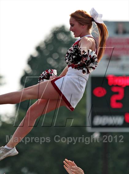 Thumbnail 1 in Harlan County @ Morristown-Hamblen West photogallery.
