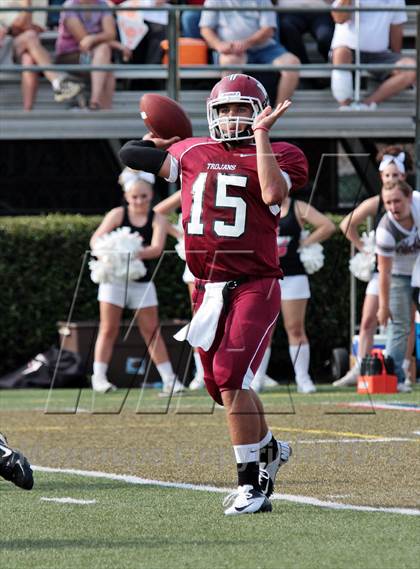 Thumbnail 1 in Harlan County @ Morristown-Hamblen West photogallery.