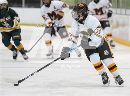 Thumbnail 1 in Madison @ Morris knolls photogallery.
