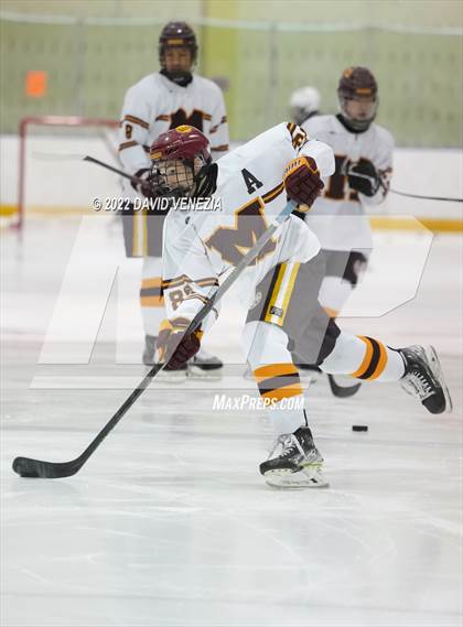 Thumbnail 3 in Madison @ Morris knolls photogallery.
