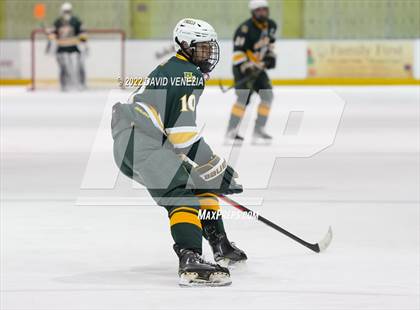 Thumbnail 2 in Madison @ Morris knolls photogallery.