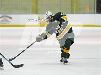 Thumbnail 1 in Madison @ Morris knolls photogallery.