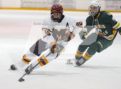 Thumbnail 1 in Madison @ Morris knolls photogallery.