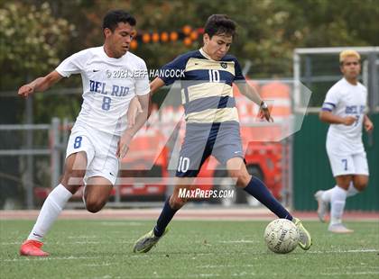 Thumbnail 2 in Alexander vs. Del Rio (UIL 6A Regional Quarterfinal) photogallery.