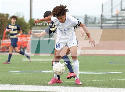 Thumbnail 3 in Alexander vs. Del Rio (UIL 6A Regional Quarterfinal) photogallery.