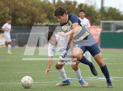 Thumbnail 1 in Alexander vs. Del Rio (UIL 6A Regional Quarterfinal) photogallery.