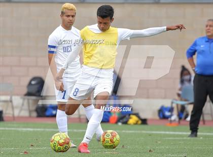 Thumbnail 3 in Alexander vs. Del Rio (UIL 6A Regional Quarterfinal) photogallery.