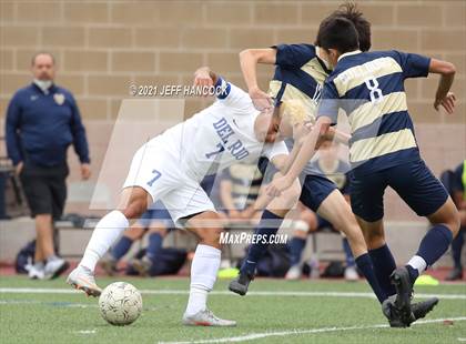Thumbnail 3 in Alexander vs. Del Rio (UIL 6A Regional Quarterfinal) photogallery.